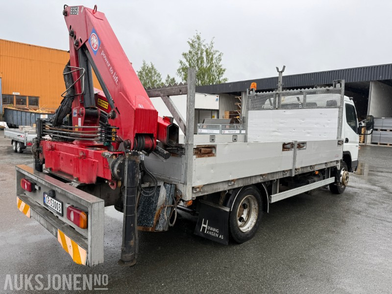 2010 Mitsubishi Fuso Canter 7C18 m/ HMF 635-K2 kran – lav km, fjernstyring - Crane truck: picture 4 2010 Mitsubishi Fuso Canter 7C18 m/ HMF 635-K2 kran – lav km, fjernstyring - Crane truck: picture 4