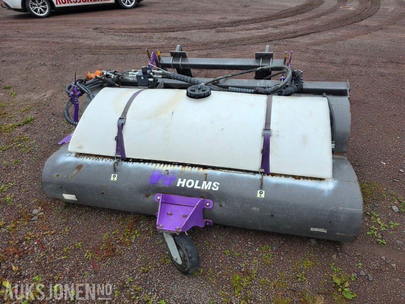 2011 Holms PL-2.15 feiekost med vanntank og klargjort for sidekost - Construction equipment: picture 3 2011 Holms PL-2.15 feiekost med vanntank og klargjort for sidekost - Construction equipment: picture 3