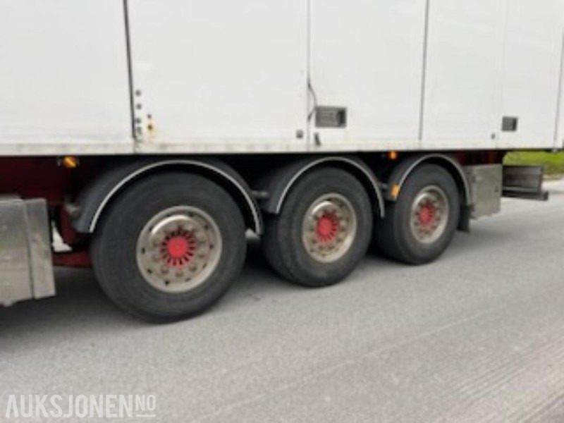 2012 Ekeri T3-K SKAPHENGER MED SIDEÅPNING - Refrigerator semi-trailer: picture 4 2012 Ekeri T3-K SKAPHENGER MED SIDEÅPNING - Refrigerator semi-trailer: picture 4