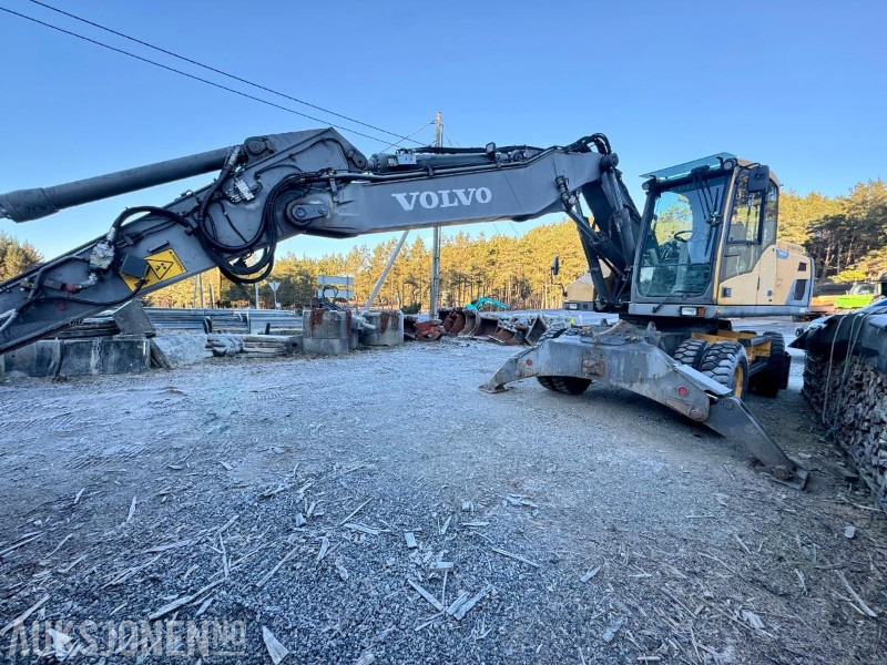 2012 Volvo EW180D Hjulgraver - Pigghammer - Klype - 4 stk Skuffer - Timer: 6344 - Excavator: picture 1 2012 Volvo EW180D Hjulgraver - Pigghammer - Klype - 4 stk Skuffer - Timer: 6344 - Excavator: picture 1