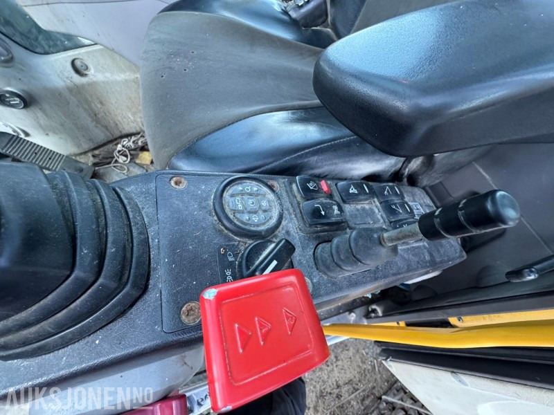 Excavator 2012 Volvo EW180D Hjulmaskin- Pigghammer - Klype - 4 stk Skuffer - Timer: 6344: picture 13