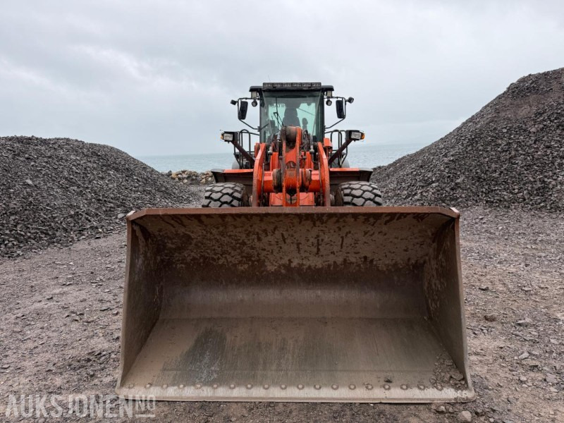 2013 Hitachi ZW310 - Vekt - Sentralsmøring - 12686t - Wheel loader: picture 2 2013 Hitachi ZW310 - Vekt - Sentralsmøring - 12686t - Wheel loader: picture 2