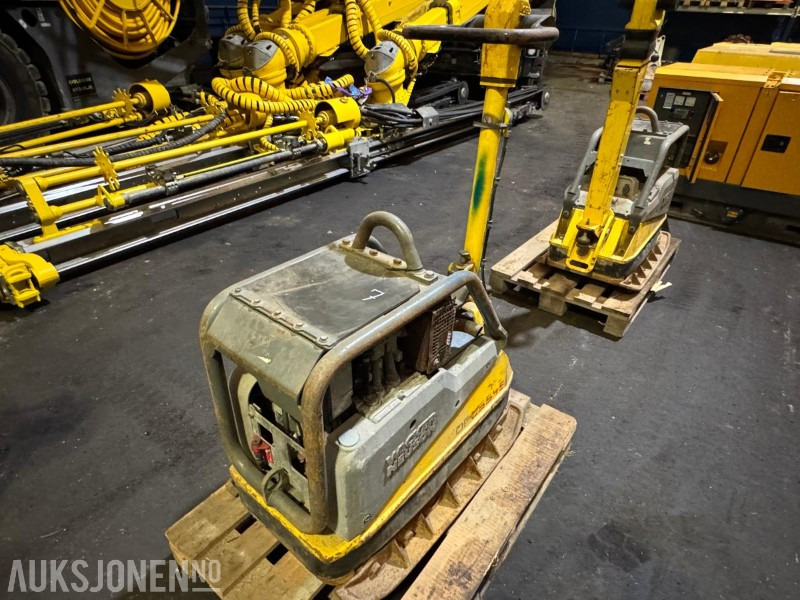 2013 Wacker Neuson DPU 5545 He vibroplate - Roller: picture 1 2013 Wacker Neuson DPU 5545 He vibroplate - Roller: picture 1