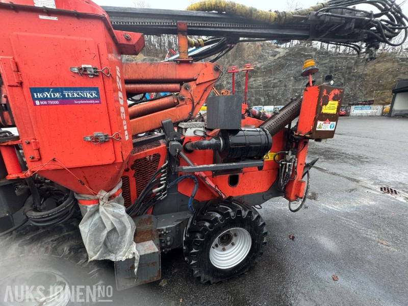 2014 Sandvik Tamrock DC302R borerigg - Drilling rig: picture 5 2014 Sandvik Tamrock DC302R borerigg - Drilling rig: picture 5