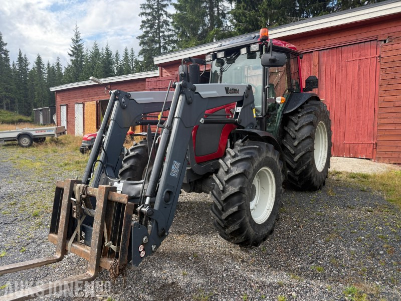 2014 Valtra A93 H - Laster - Pallegaffel - 1580t - MVA FRI!! - Farm tractor: picture 1 2014 Valtra A93 H - Laster - Pallegaffel - 1580t - MVA FRI!! - Farm tractor: picture 1