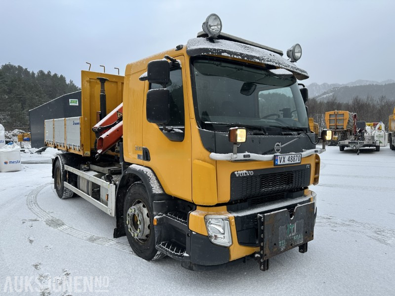 2014 Volvo FE 320 4x2 - Krokbil - Brøyterigget med Palfinger kranflak og tippflak - Hook lift truck: picture 2 2014 Volvo FE 320 4x2 - Krokbil - Brøyterigget med Palfinger kranflak og tippflak - Hook lift truck: picture 2