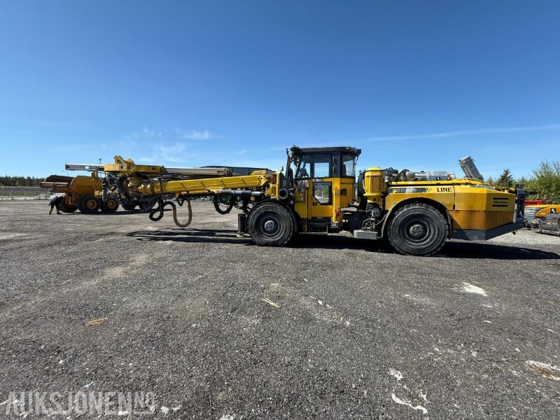 2015 Epiroc BOOMER E2C underjords bore-/tunneleringsrigg - Drilling rig: picture 1 2015 Epiroc BOOMER E2C underjords bore-/tunneleringsrigg - Drilling rig: picture 1