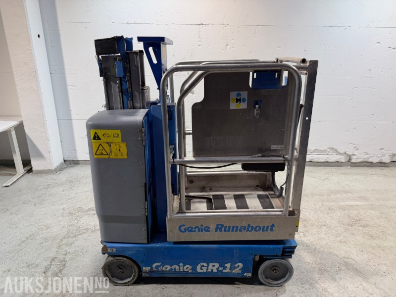 2015 Genie GR-12 - 5,45m mastelift - Aerial platform: picture 3 2015 Genie GR-12 - 5,45m mastelift - Aerial platform: picture 3