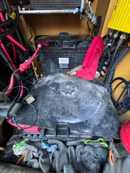 Crawler excavator 2016 Cat 330FL GRAVEMASKIN, GPS, TILTROTATOR, 2 SKUFFER +++: picture 20 Crawler excavator 2016 Cat 330FL GRAVEMASKIN, GPS, TILTROTATOR, 2 SKUFFER +++: picture 20