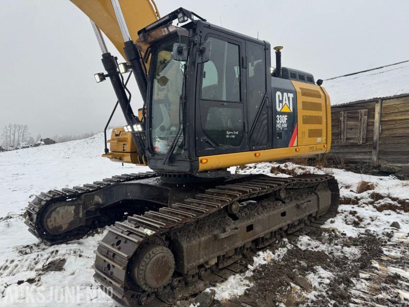 Crawler excavator 2016 Cat 330FL GRAVEMASKIN, GPS, TILTROTATOR, 2 SKUFFER +++: picture 6 Crawler excavator 2016 Cat 330FL GRAVEMASKIN, GPS, TILTROTATOR, 2 SKUFFER +++: picture 6