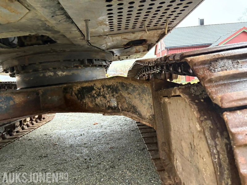 Excavator 2016 Hitachi ZX210LC-5B med Engcon tiltrotator, planeringsskuffe og Gjerstad graveskuff: picture 18