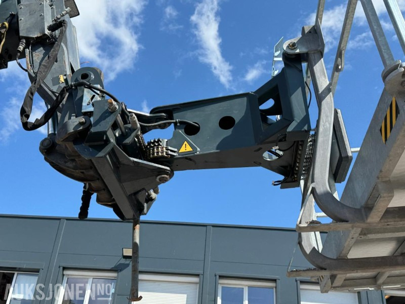 Telescopic handler 2016 Magni RTH 5.35 rundtomsvingende teleskoptruck med ny mannskapskurv: picture 10