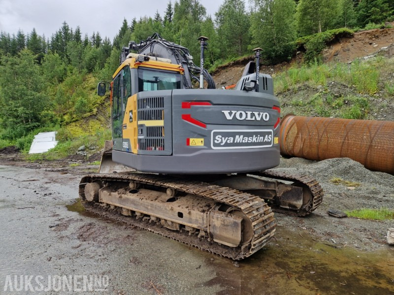 2016 Volvo EC235EL Beltegraver - tiltrotator - GPS - Skuffe - Excavator: picture 2 2016 Volvo EC235EL Beltegraver - tiltrotator - GPS - Skuffe - Excavator: picture 2