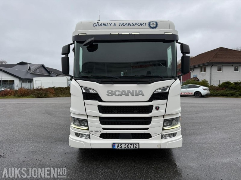 2018 Scania P 320 KRANBIL M/PLAN HIAB XS099 KRAN SERVICEHISTORIKK. - Crane truck: picture 3 2018 Scania P 320 KRANBIL M/PLAN HIAB XS099 KRAN SERVICEHISTORIKK. - Crane truck: picture 3