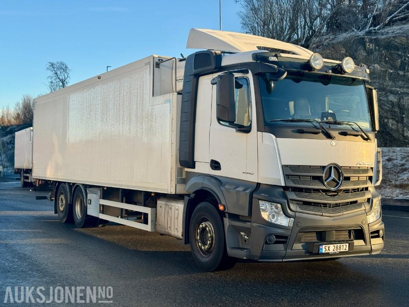 2019 Mercedes-Benz Actros 2545 L 6x2 Kjølebil - Eu-godkjent til 06/26 - Km: 193419 - Box truck: picture 2 2019 Mercedes-Benz Actros 2545 L 6x2 Kjølebil - Eu-godkjent til 06/26 - Km: 193419 - Box truck: picture 2
