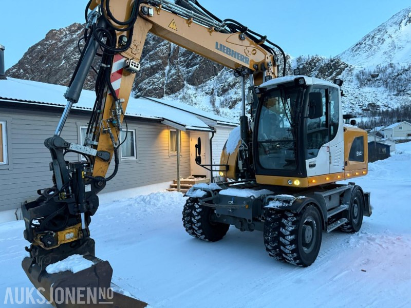 2020 Liebherr A914 Litronic med henger – Engcon tiltrotator – 3 skuffer - Excavator: picture 1 2020 Liebherr A914 Litronic med henger – Engcon tiltrotator – 3 skuffer - Excavator: picture 1