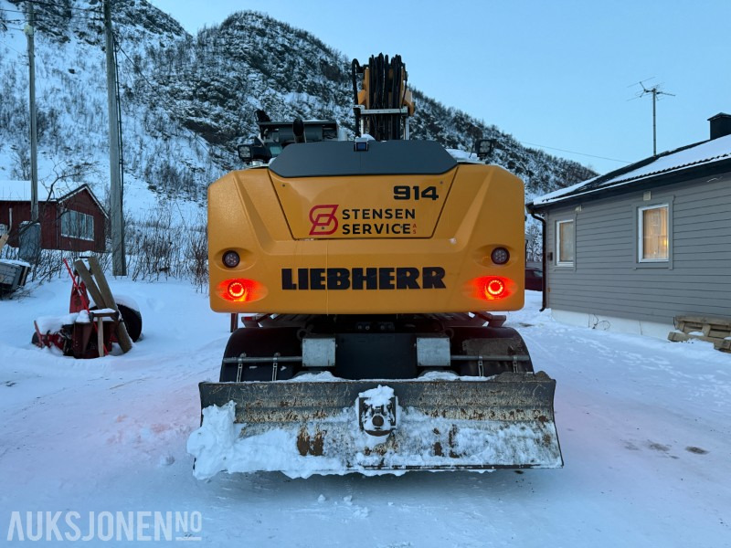 2020 Liebherr A914 Litronic med henger – Engcon tiltrotator – 3 skuffer - Excavator: picture 4 2020 Liebherr A914 Litronic med henger – Engcon tiltrotator – 3 skuffer - Excavator: picture 4