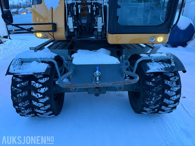 Excavator 2020 Liebherr A914 Litronic med henger – Engcon tiltrotator – 3 skuffer: picture 7