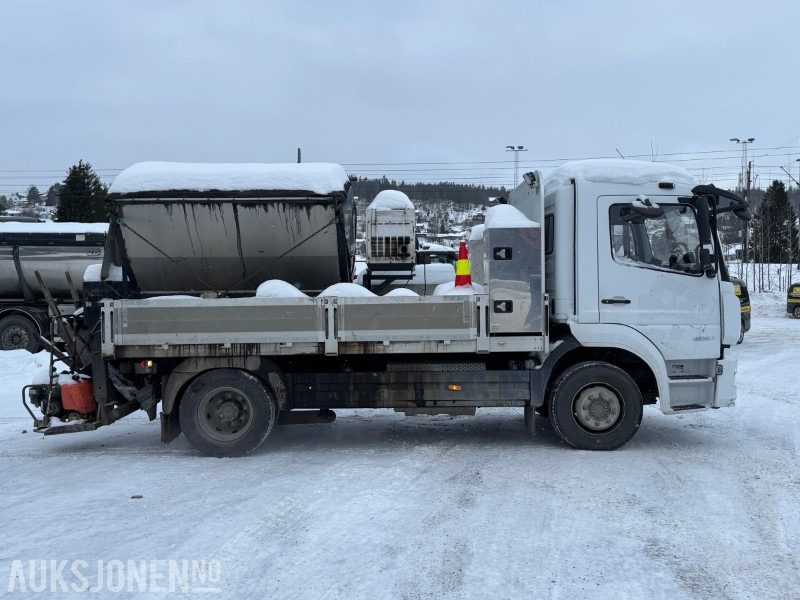 2021 Mercedes-Benz Atego 1530 asfalt-/ spriderbil med aggregat - Dropside/ Flatbed truck: picture 4 2021 Mercedes-Benz Atego 1530 asfalt-/ spriderbil med aggregat - Dropside/ Flatbed truck: picture 4