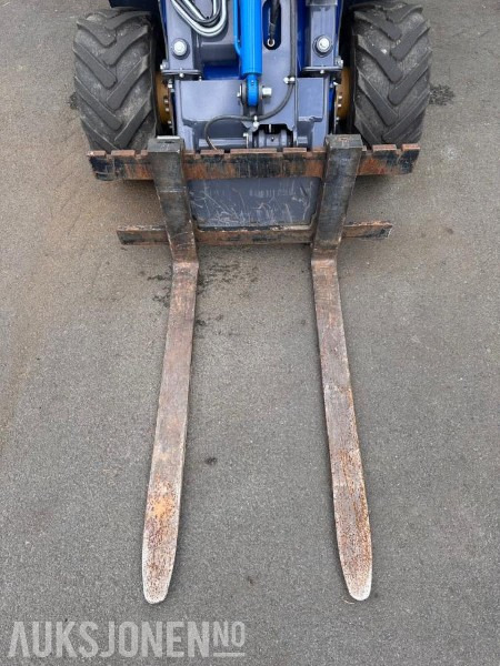 2022 Multione 7,3S m/hytte varme og masse ekstra utstyr - Kun 270 timer MVA FRI - Farm tractor: picture 3 2022 Multione 7,3S m/hytte varme og masse ekstra utstyr - Kun 270 timer MVA FRI - Farm tractor: picture 3