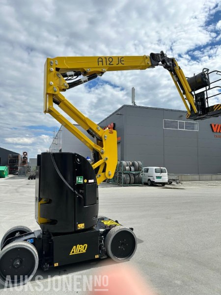 2023 AIRO A12 JE, elektrisk bomlift - Roterende Jibb - Arbeidshøyde 12,1 m. - Leveres med ny årskontroll! - Aerial platform: picture 2 2023 AIRO A12 JE, elektrisk bomlift - Roterende Jibb - Arbeidshøyde 12,1 m. - Leveres med ny årskontroll! - Aerial platform: picture 2