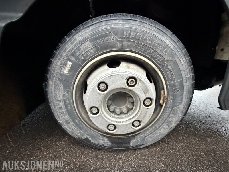 Box truck 2023 Mercedes-Benz Atego 818 kjøpt ny i Norge - EU ok 2027 - 275000km: picture 48