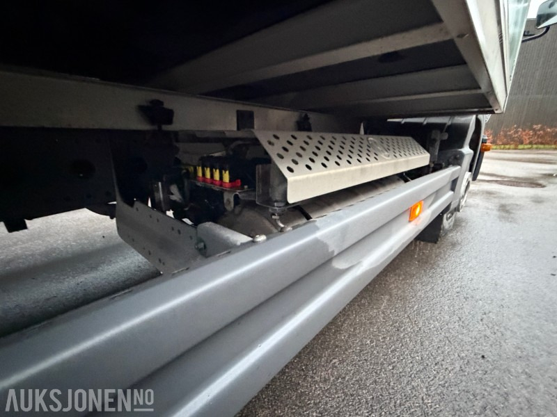 Box truck 2023 Mercedes-Benz Atego 818 kjøpt ny i Norge - EU ok 2027 - 275000km: picture 46