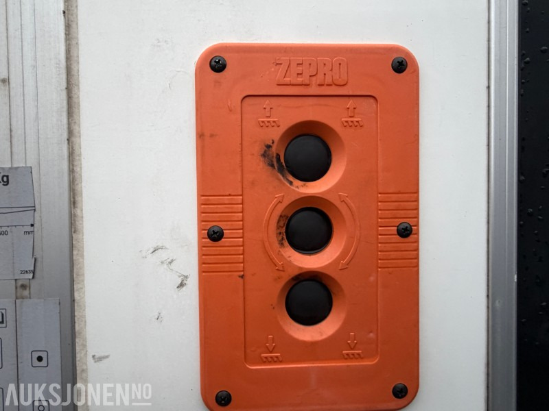 Box truck 2023 Mercedes-Benz Atego 818 kjøpt ny i Norge - EU ok 2027 - 275000km: picture 41