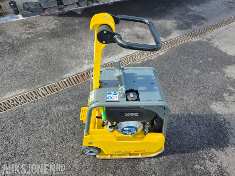 2023 Wacker Neuson DPU3750 Vibroplate 265kg - 4,2kW - 40 arbeidstimer - Roller: picture 4 2023 Wacker Neuson DPU3750 Vibroplate 265kg - 4,2kW - 40 arbeidstimer - Roller: picture 4