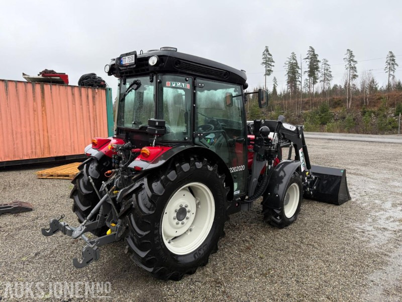 2024 Valtra F75 Traktor med frontlaster - kun 5 brukstimer! - Farm tractor: picture 5 2024 Valtra F75 Traktor med frontlaster - kun 5 brukstimer! - Farm tractor: picture 5