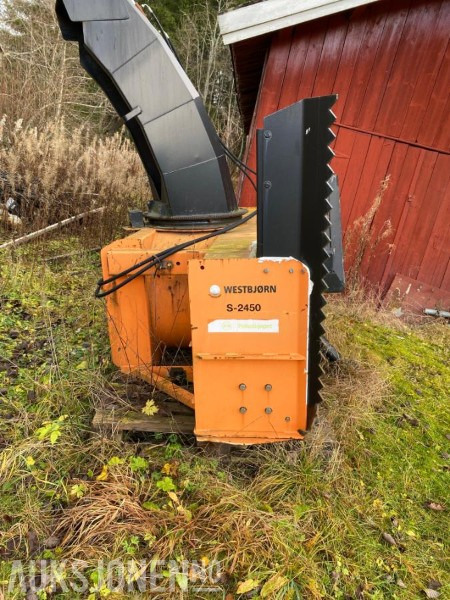 2003 Westbjørn to trinsfres S-2450 Mva-fri - Agricultural machinery: picture 3 2003 Westbjørn to trinsfres S-2450 Mva-fri - Agricultural machinery: picture 3