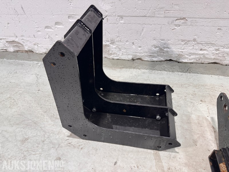 Fester og braketter til snøfres/landbruksutstyr - Agricultural machinery: picture 4 Fester og braketter til snøfres/landbruksutstyr - Agricultural machinery: picture 4