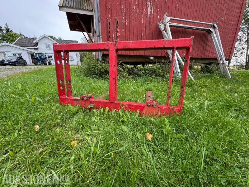 Underhaug pallegaffel - Agricultural machinery: picture 4 Underhaug pallegaffel - Agricultural machinery: picture 4