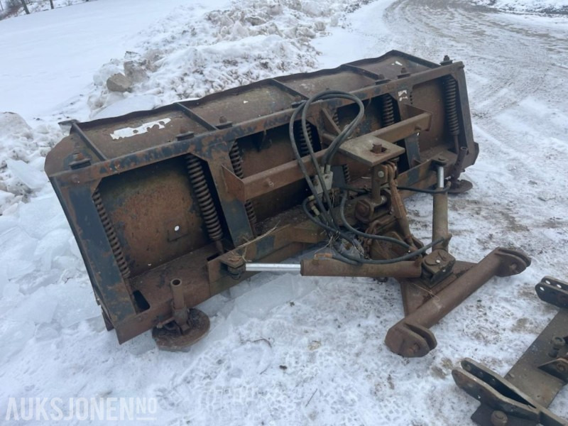 Vreten K2800 snøskjær m/ Tellefsdal løft - Agricultural machinery: picture 3 Vreten K2800 snøskjær m/ Tellefsdal løft - Agricultural machinery: picture 3