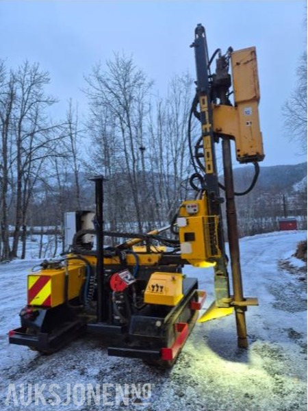 Atlas copco XAS186 kompresser og Orteco HD1000 borerigg pålebanker - mva fri - Drilling rig: picture 1 Atlas copco XAS186 kompresser og Orteco HD1000 borerigg pålebanker - mva fri - Drilling rig: picture 1