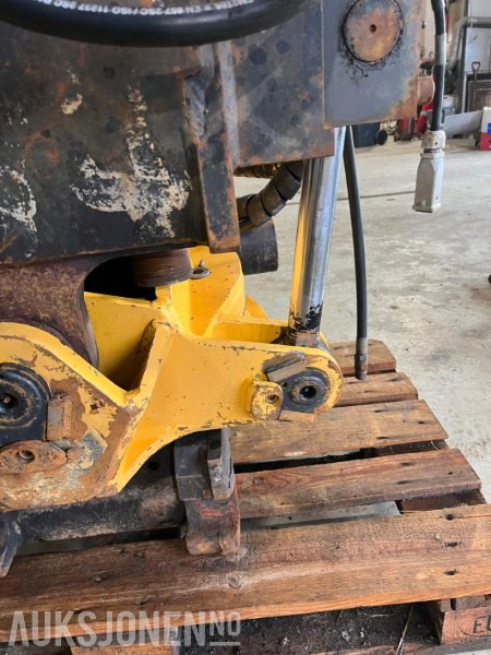 2009 Engcon EC30 Rotortilt - Attachment for Construction machinery: picture 5 2009 Engcon EC30 Rotortilt - Attachment for Construction machinery: picture 5