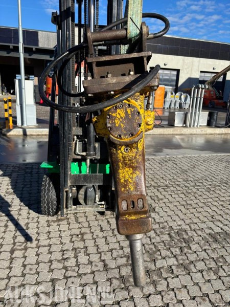 2014 Atlas Copco SB202 pigghammer - rep.objekt. - Attachment for Construction machinery: picture 5 2014 Atlas Copco SB202 pigghammer - rep.objekt. - Attachment for Construction machinery: picture 5