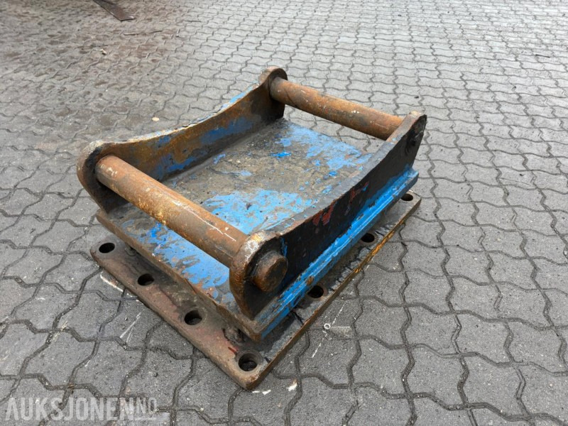 2014 S70 feste - Attachment for Construction machinery: picture 1 2014 S70 feste - Attachment for Construction machinery: picture 1