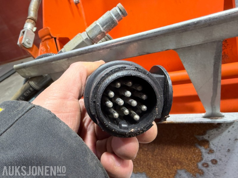 Attachment for Construction machinery 2015 HAMM BSWA 1700 Strøkasse til vals: picture 8