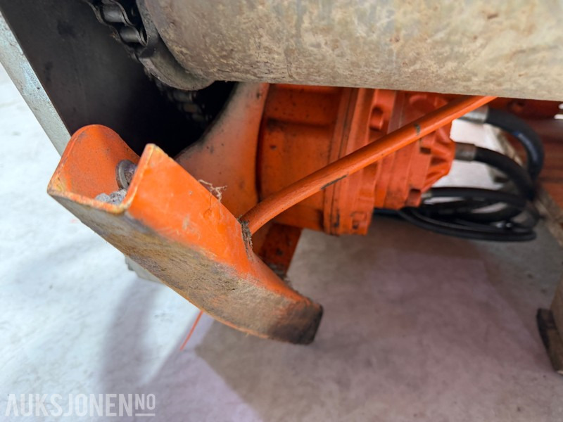 Attachment for Construction machinery 2015 HAMM BSWA 1700 Strøkasse til vals: picture 12