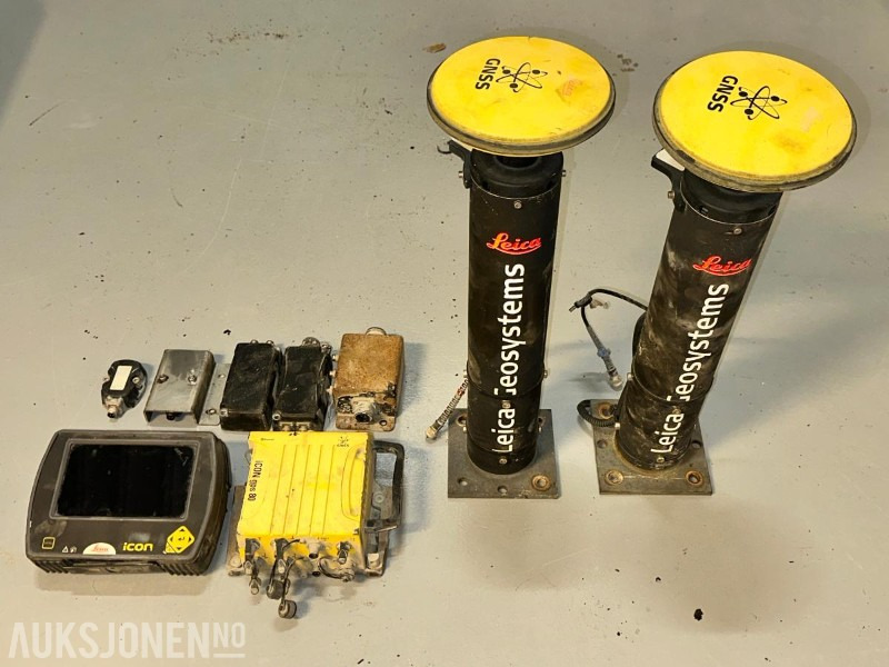 2017 Leica GPS 80 Maskinstyring - komplett system - Attachment for Construction machinery: picture 1 2017 Leica GPS 80 Maskinstyring - komplett system - Attachment for Construction machinery: picture 1