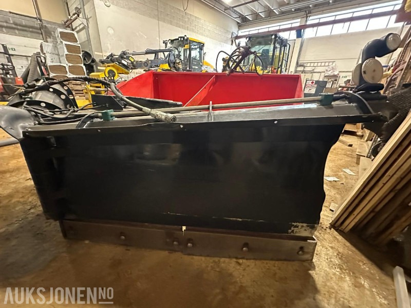 2021 SE Hydraulisk V-plog - Attachment for Construction machinery: picture 2 2021 SE Hydraulisk V-plog - Attachment for Construction machinery: picture 2