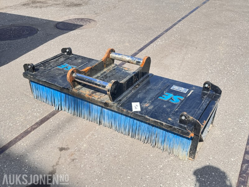 Attachment for Construction machinery 2024 SE Equipment feiekost med S60-feste: picture 1