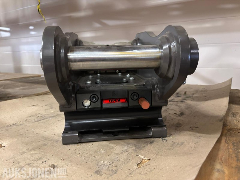 SMP S50 HARDLOCK HYDRAULISK HURTIGFESTE. NY OG UBRUKT. - Attachment for Construction machinery: picture 2 SMP S50 HARDLOCK HYDRAULISK HURTIGFESTE. NY OG UBRUKT. - Attachment for Construction machinery: picture 2