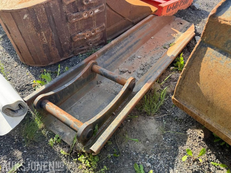Spesialaget Skuffe Med S60 Feste - Attachment for Construction machinery: picture 2 Spesialaget Skuffe Med S60 Feste - Attachment for Construction machinery: picture 2