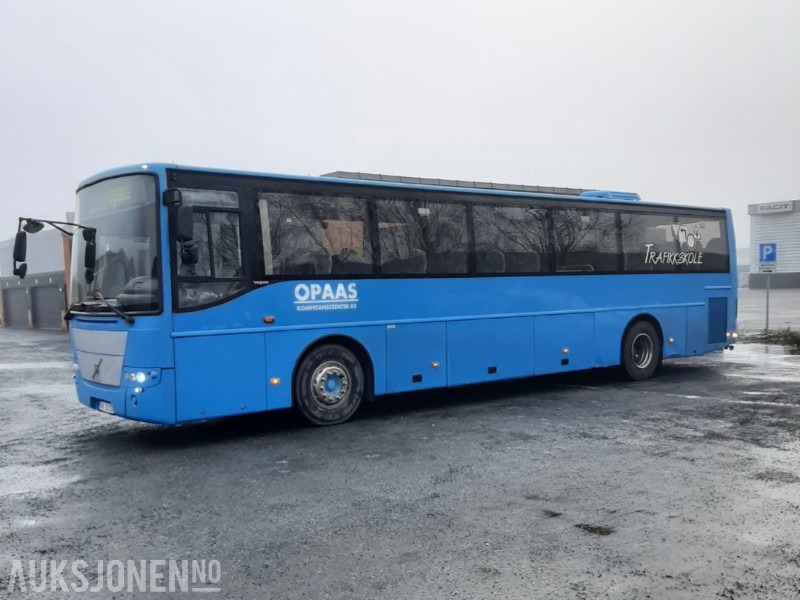 2005 Volvo B-7 R 8700 INTERCITY Buss - Bus: picture 1 2005 Volvo B-7 R 8700 INTERCITY Buss - Bus: picture 1