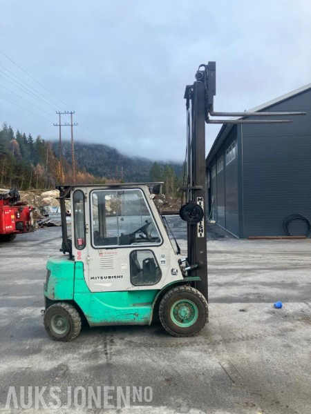 1994 Mitsubishi FD- 20/Cap, gaffeltruck - Material handling equipment: picture 5 1994 Mitsubishi FD- 20/Cap, gaffeltruck - Material handling equipment: picture 5