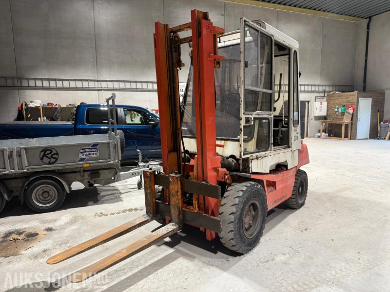 2002 Toyota 02-3FD33 Rep obj i daglig drift - Material handling equipment: picture 1 2002 Toyota 02-3FD33 Rep obj i daglig drift - Material handling equipment: picture 1