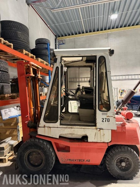 2002 Toyota 02-3FD33 Rep obj i daglig drift - Material handling equipment: picture 3 2002 Toyota 02-3FD33 Rep obj i daglig drift - Material handling equipment: picture 3