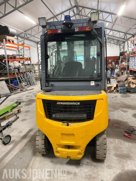 2009 JUNGHEINRICH DFG-425. 4090kg. Løftekap 2500kg - Material handling equipment: picture 3 2009 JUNGHEINRICH DFG-425. 4090kg. Løftekap 2500kg - Material handling equipment: picture 3